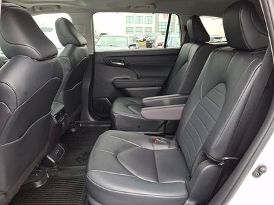 2024 Toyota Highlander XLE