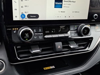 2024 Toyota Highlander XLE