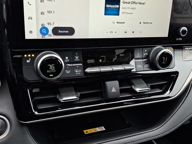 2024 Toyota Highlander XLE