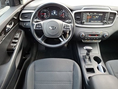 2020 Kia Sorento LX