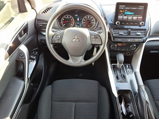 2023 Mitsubishi Eclipse Cross LE