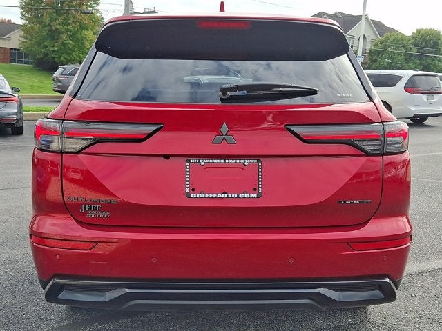 2026 Mitsubishi Outlander SE