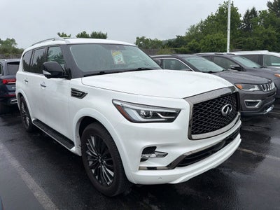 2023 INFINITI QX80 Premium Select