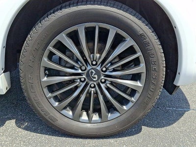 2023 INFINITI QX80 Premium Select