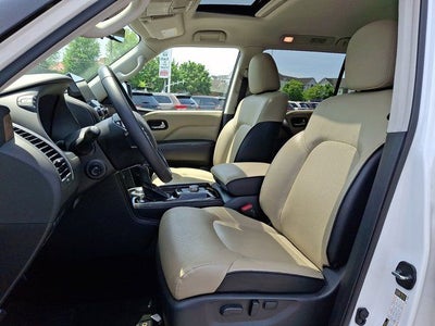 2023 INFINITI QX80 Premium Select