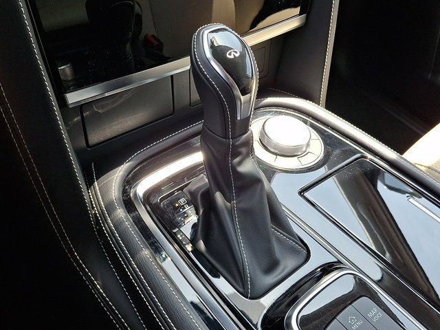 2023 INFINITI QX80 Premium Select