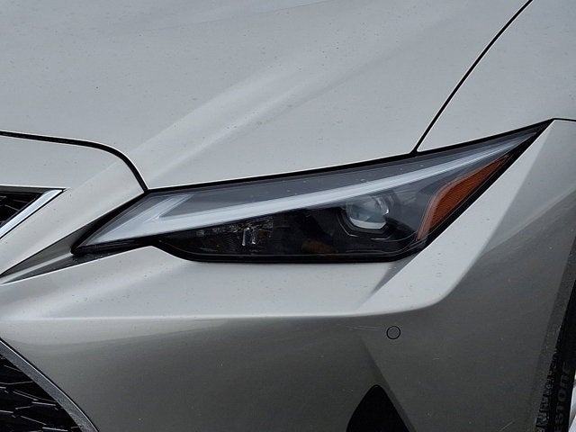 2023 Lexus IS 300