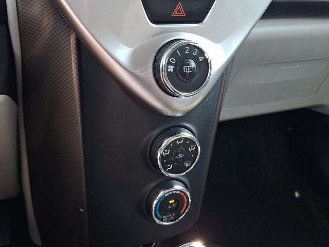 2014 Scion iQ 10 Series
