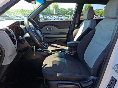2017 Kia Soul Base