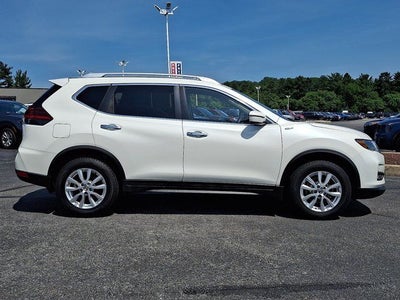 2018 Nissan Rogue SV