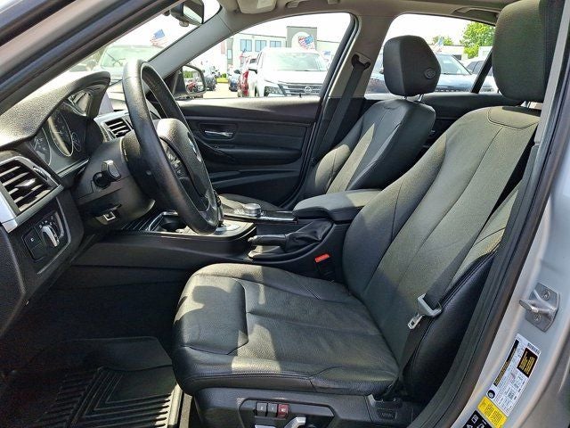 2018 BMW 3 Series 320i xDrive