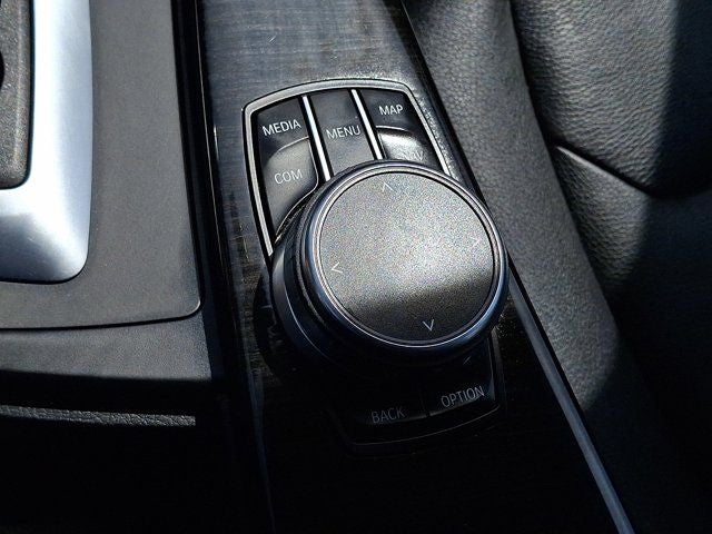 2018 BMW 3 Series 320i xDrive