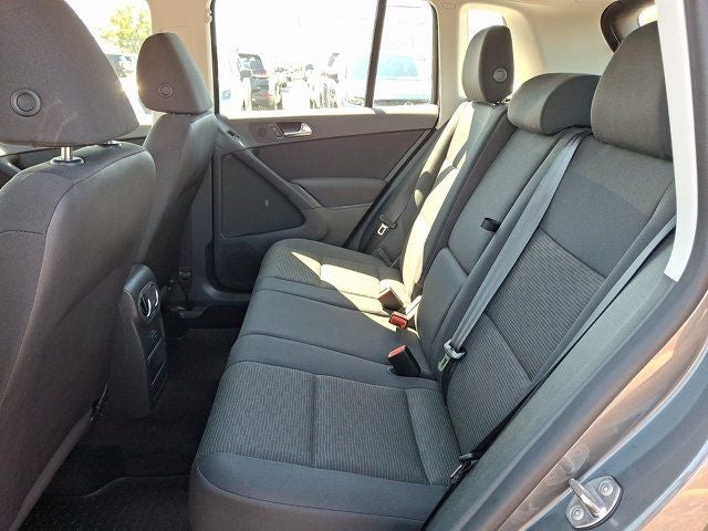 2018 Volkswagen Tiguan Limited 2.0T 4Motion