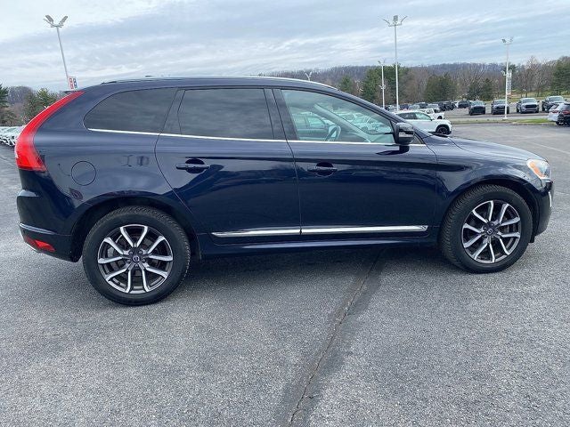 2017 Volvo XC60 T6 Dynamic