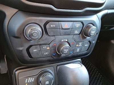 2023 Jeep Renegade Latitude