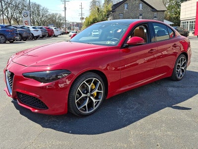 2019 Alfa Romeo Giulia Base