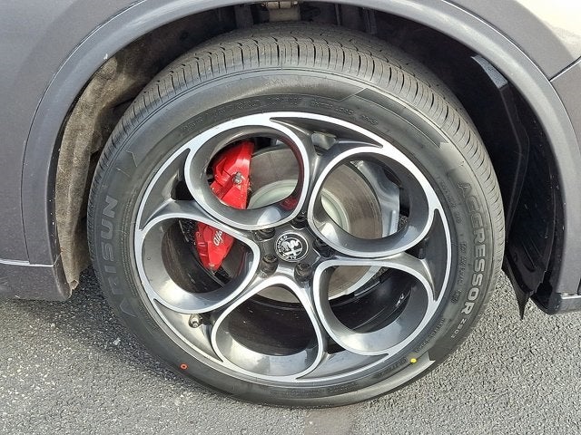 2022 Alfa Romeo Stelvio Veloce