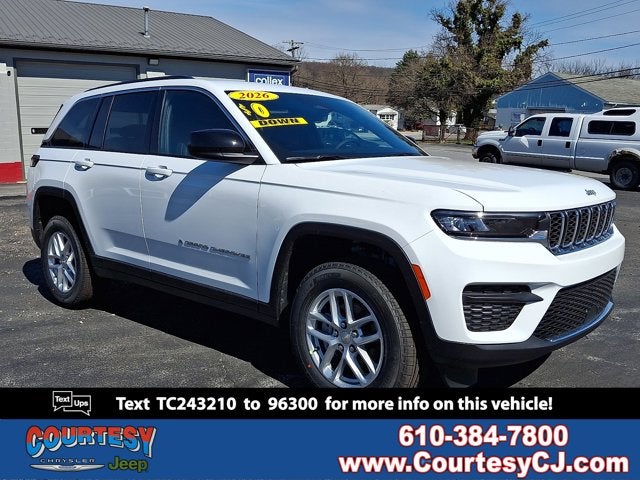 2026 Jeep Grand Cherokee Laredo