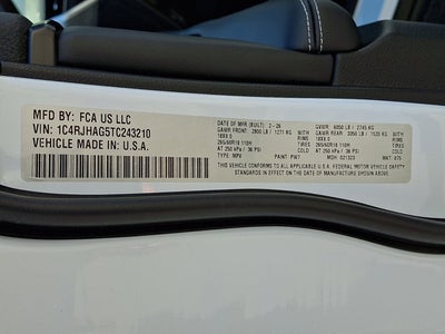 2026 Jeep Grand Cherokee Laredo