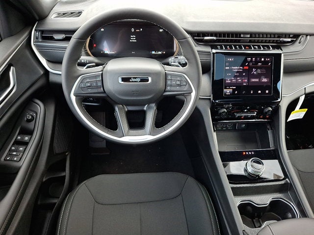 2026 Jeep Grand Cherokee Laredo X