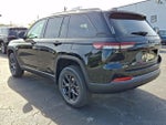 2027 Jeep Grand Cherokee Laredo Altitude