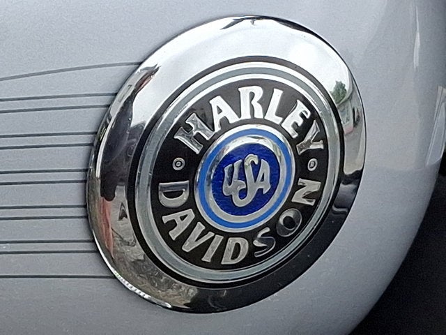 2001 Harley-Davidson Flht Cui Base