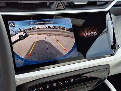 2026 Jeep Cherokee Laredo